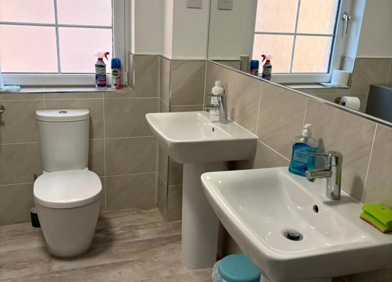 אדינבורו Two Bedrooms With 3 Double Beds 2 Bathrooms